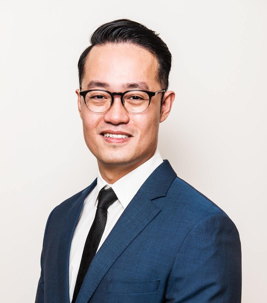 Dr Leo Deng Jin (Paediatrician) • Healthcare Singapore