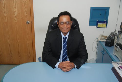 Dr K V Ratnam Dermatologist Skin Doctor Singapore